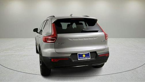 Aurora Blue 2026 Volvo XC40 B5 Core