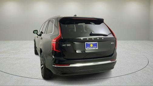 2026 Volvo XC90 B5 Core