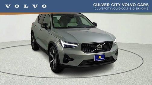 Gray Metallic 2026 Volvo XC40 B5 Plus