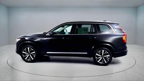 2026 Volvo XC90 B5 Core