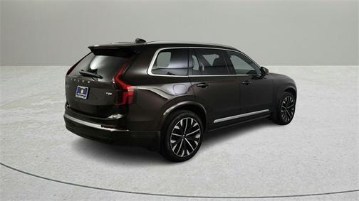 2025 Volvo XC90 Plug-In Hybrid T8 (2025.5) Plus 6-Seater