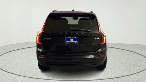 Onyx Black Metallic 2026 Volvo XC90 Plug-In Hybrid T8 Ultra Dark Theme 7-Seater