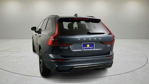 2026 Volvo XC60 B5 Core