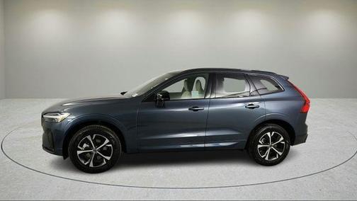 2026 Volvo XC60 B5 Core