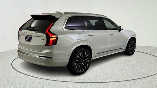 Crystal White Pearl 2026 Volvo XC90 B6 Plus 7-Seater