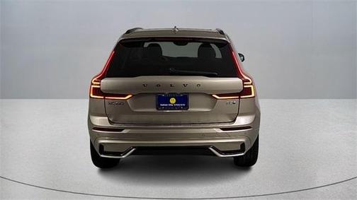 2026 Volvo XC60 Plug-In Hybrid T8 Ultra