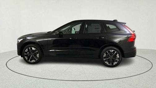 Onyx Black Metallic 2026 Volvo XC60 B5 Plus