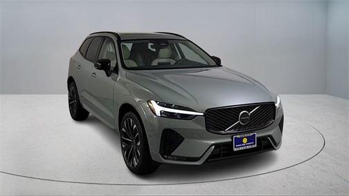 2026 Volvo XC60 B5 Ultra