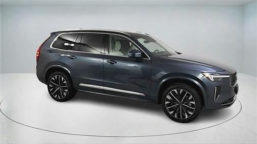 2026 Volvo XC90 B6 Ultra 7-Seater