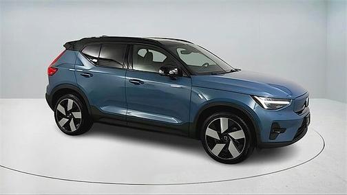 2023 Volvo XC40 Ultimate