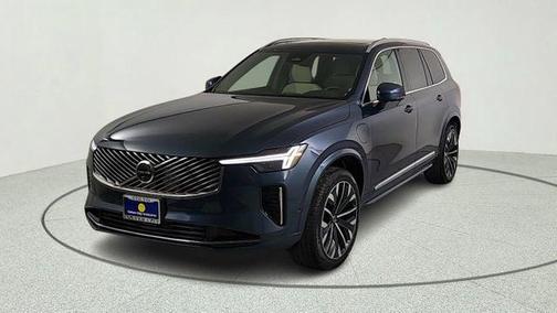 Denim Blue Metallic 2026 Volvo XC90 Plug-In Hybrid T8 Plus 7-Seater