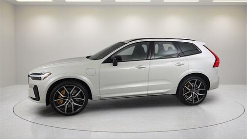 2022 Volvo XC60 Recharge Plug-In Hybrid T8 eAWD Polestar Engineered