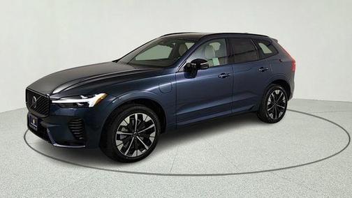Denim Blue Metallic 2026 Volvo XC60 Plug-In Hybrid T8 Plus