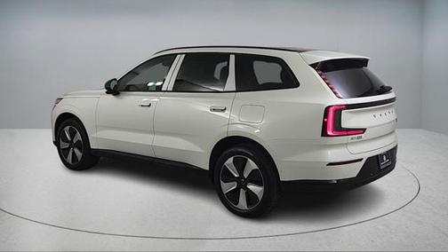 2025 Volvo EX90 Twin Motor Performance Plus