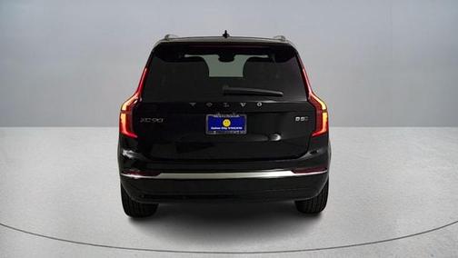 2026 Volvo XC90 B5 Core
