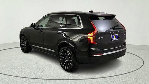 Onyx Black Metallic 2026 Volvo XC90 B6 Plus 7-Seater