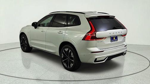 Crystal White 2026 Volvo XC60 Plug-In Hybrid T8 Plus