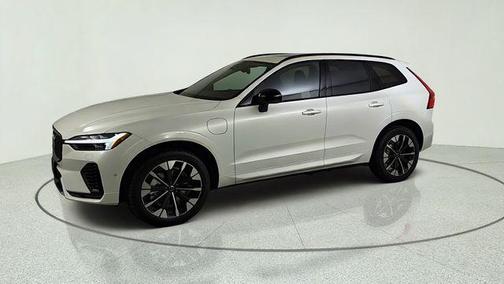 Crystal White 2026 Volvo XC60 Plug-In Hybrid T8 Plus