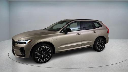 2026 Volvo XC60 Plug-In Hybrid T8 Ultra