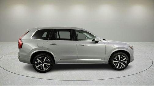 2026 Volvo XC90 B5 Core