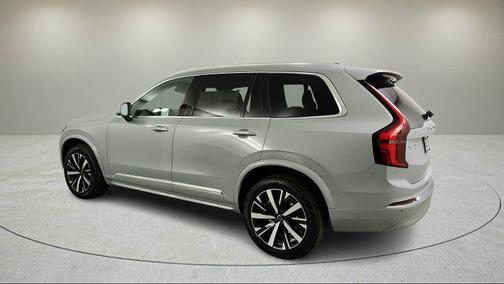 2026 Volvo XC90 B5 Core