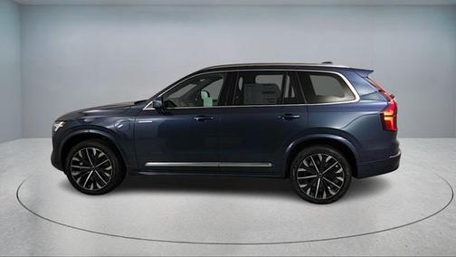 Denim Blue Metallic 2026 Volvo XC90 Plug-In Hybrid T8 Plus 7-Seater