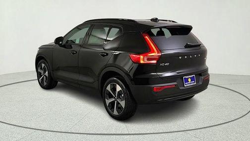 SOLD TONY 2026 Volvo XC40 B5 Plus