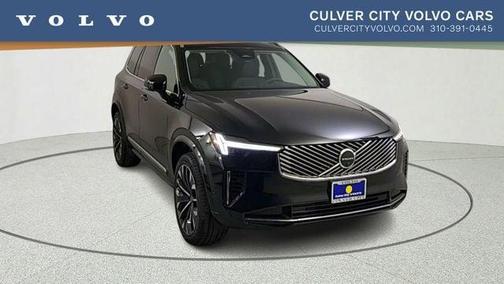Onyx Black Metallic 2026 Volvo XC90 B5 Plus 6-Seater