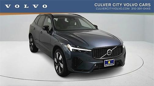 2025 Volvo XC60 Plus