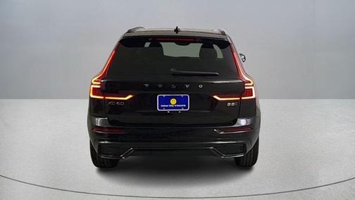 2026 Volvo XC60 B5 Core