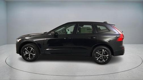 2026 Volvo XC60 B5 Core