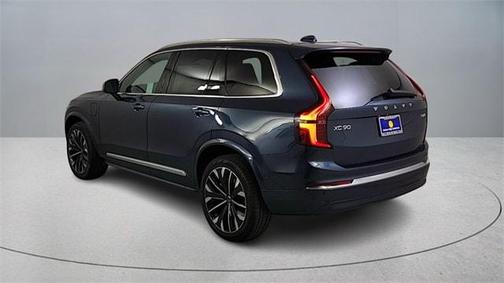 2026 Volvo XC90 Plug-In Hybrid T8 Ultra 6-Seater