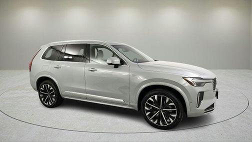 2026 Volvo XC90 B5 Plus 7-Seater