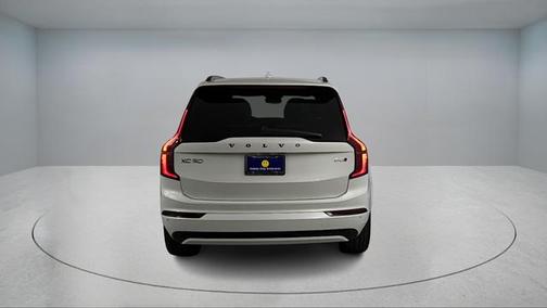 2026 Volvo XC90 B6 Ultra Dark Theme 7-Seater