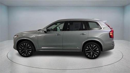 2026 Volvo XC90 B5 Plus 7-Seater