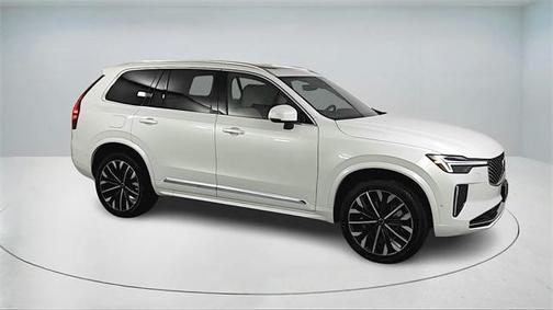 2026 Volvo XC90 B6 Plus 7-Seater