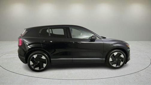 2026 Volvo EX30 Twin Motor Ultra