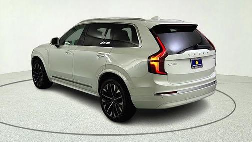 Crystal White Pearl 2026 Volvo XC90 Plug-In Hybrid T8 Plus 7-Seater