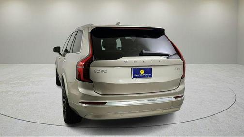 2026 Volvo XC90 Plug-In Hybrid T8 Plus 6-Seater