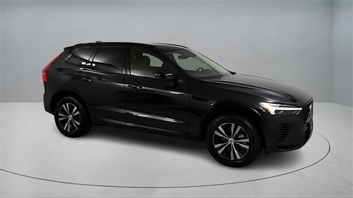 2025 Volvo XC60 Plug-In Hybrid T8 Core
