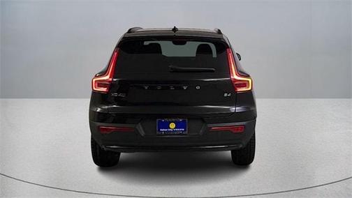 2026 Volvo XC40 B4 Core