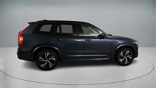 2023 Volvo XC90 Plus