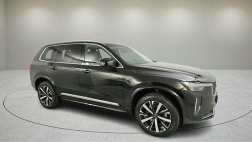 2026 Volvo XC90 B5 Core