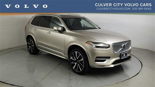 2025 Volvo XC90 B6 Plus 6-Seater