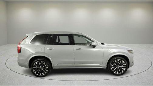 2026 Volvo XC90 B6 Ultra 7-Seater