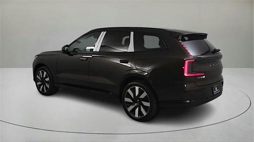 2025 Volvo EX90 Twin Motor Performance Plus 6-Seater