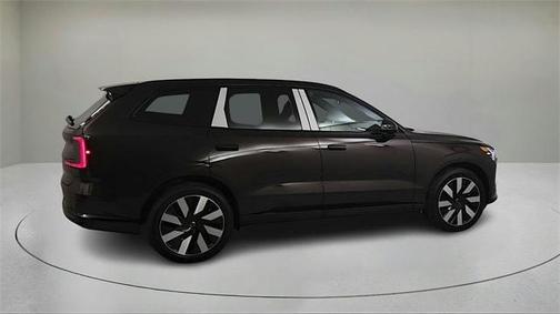 2025 Volvo EX90 Twin Motor Performance Plus 6-Seater