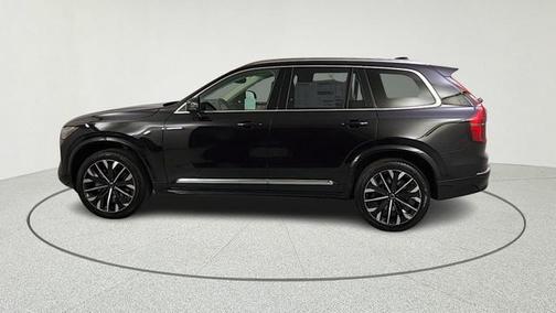 Onyx Black Metallic 2026 Volvo XC90 B6 Plus 7-Seater