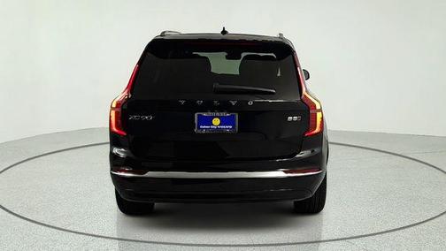 Onyx Black Metallic 2026 Volvo XC90 B5 Core