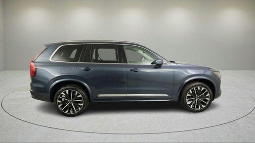2026 Volvo XC90 B6 Ultra 7-Seater